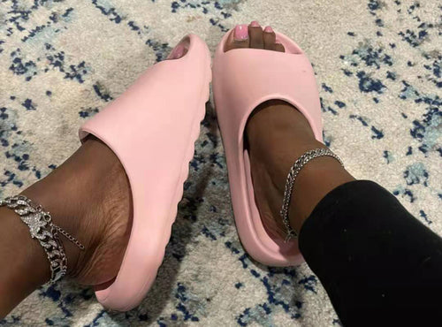 EVA Slides Woman